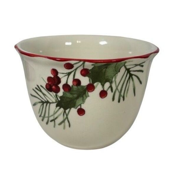 Better Homes & Gardens Winter Forest Christmas Set of 2 Nesting Serving Bowls - Picture 4 of 11